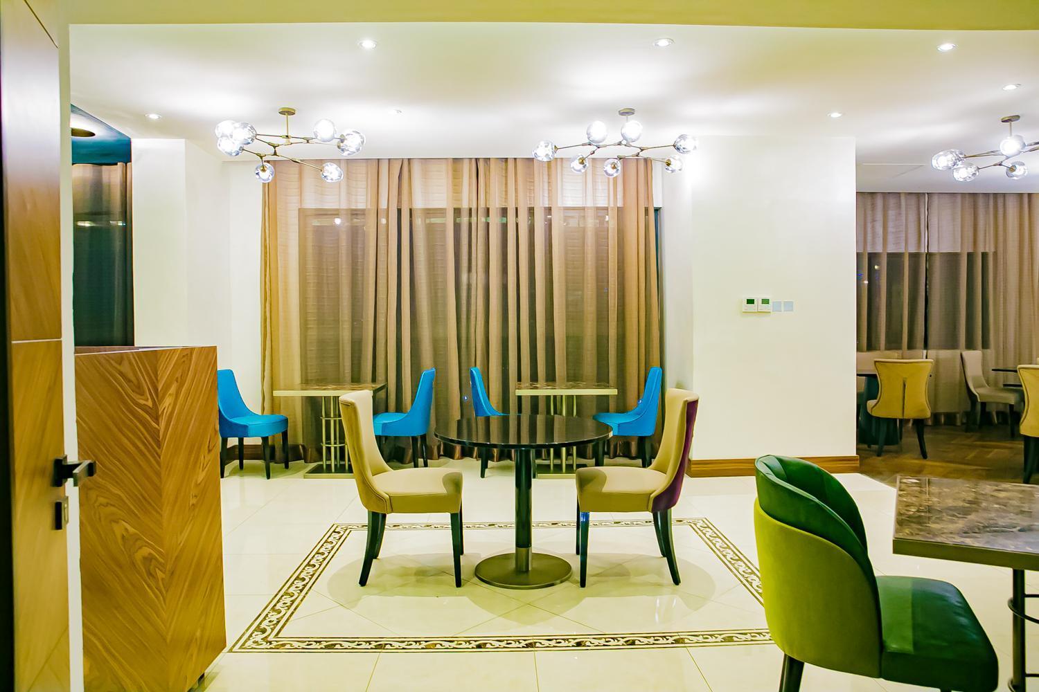 Royal Residences Lagos Exterior photo